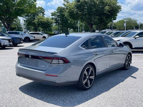 Used 2024 Honda Accord Sport image 5