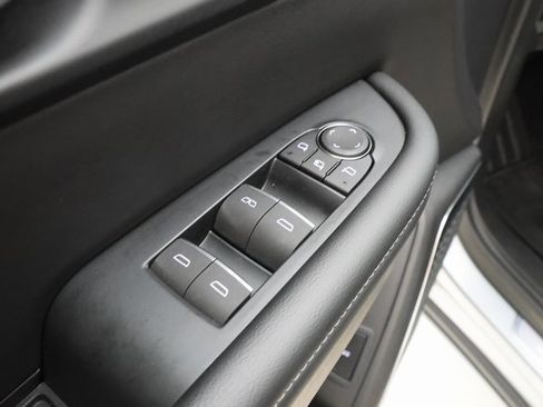 Certified 2025 Buick Enclave Avenir w/ Super Cruise Package image 8