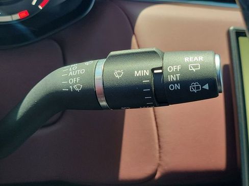 Used 2024 Land Rover Range Rover Sport Dynamic SE image 29