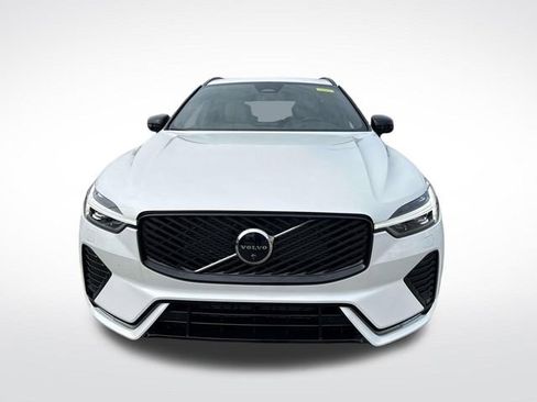 New 2026 Volvo XC60 B5 Plus w/ Climate Package image 2