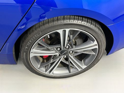 Used 2024 Genesis G70 3.3T Advanced w/ Sport Prestige Package image 32