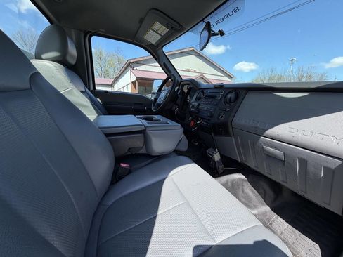 Used 2015 Ford F450 XL w/ Power Equipment Group image 13