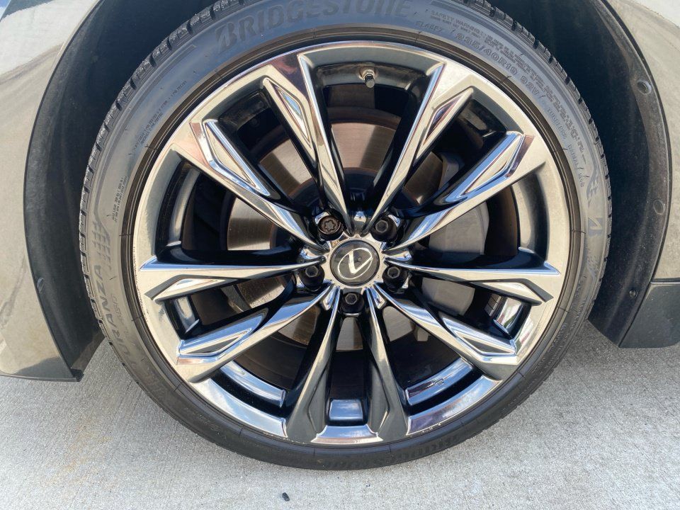 Used 2021 Lexus IS 350 F Sport w/ Accessory Package 2 AWD/4WD image 31