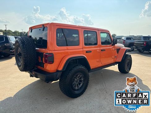 Certified 2025 Jeep Wrangler Unlimited Rubicon 392 AWD/4WD image 4