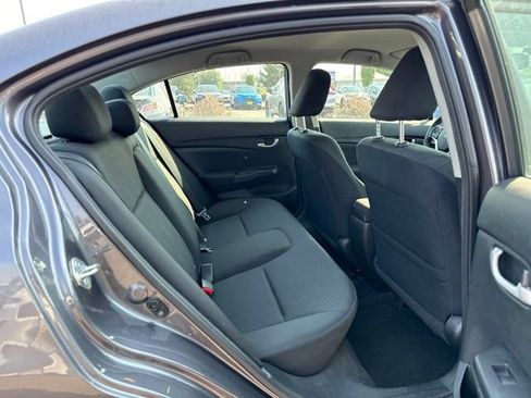 Used 2015 Honda Civic SE image 11