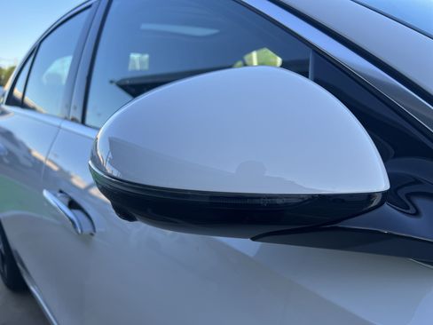 New 2025 Mercedes-Benz E 350 Sedan image 8