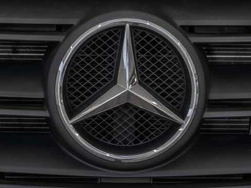 Used 2025 Mercedes-Benz Sprinter 2500 image 5