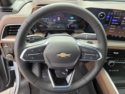 New 2026 Chevrolet Tahoe High Country w/ LPO, Illumination Package AWD/4WD image 17