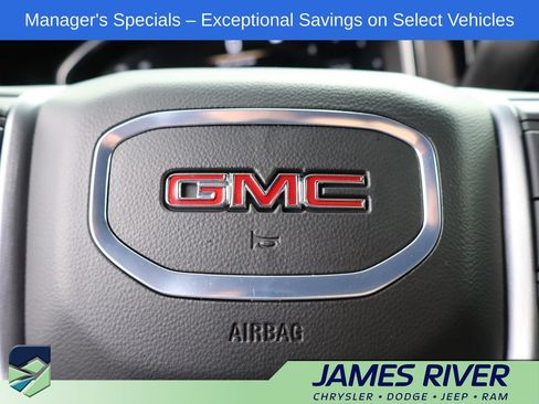 Used 2025 GMC Sierra 1500 SLT AWD/4WD image 26