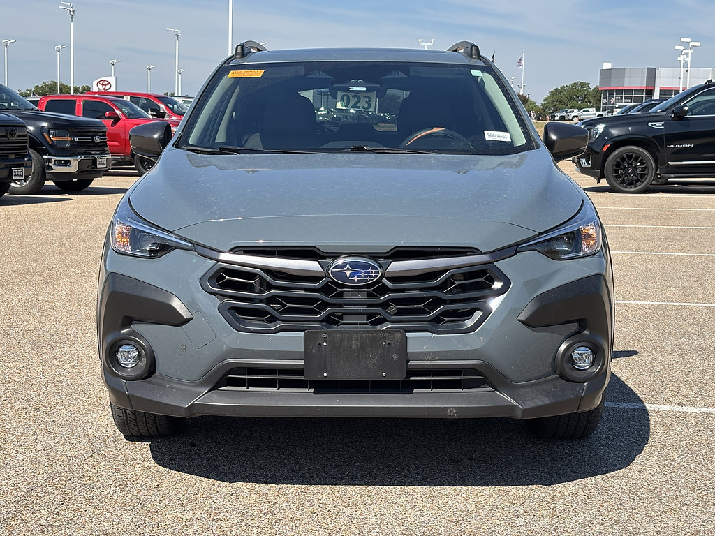 Used 2024 Subaru Crosstrek 2.0i Premium AWD/4WD image 3