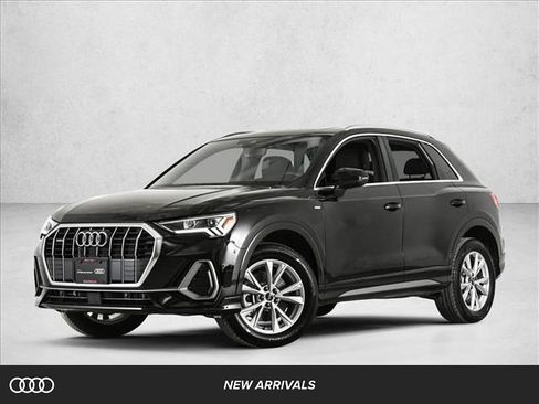 Certified 2025 Audi Q3 2.0T Premium w/ Convenience Package image 1