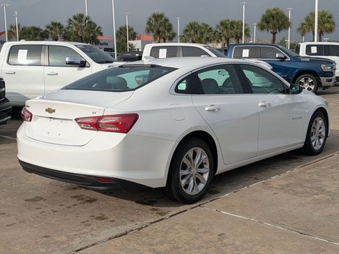 Used 2022 Chevrolet Malibu LT w/ LPO, Floor Liner Package image 5
