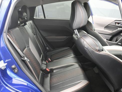 Used 2025 Subaru Crosstrek 2.5i Limited AWD/4WD image 12
