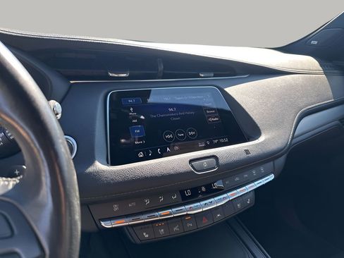 Used 2019 Cadillac XT4 Premium Luxury w/ Enhanced Visibility Package image 35