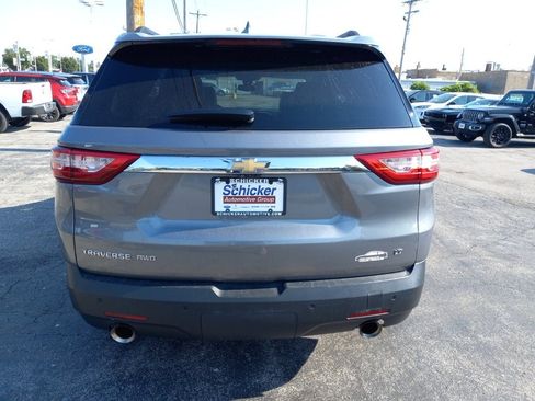 Used 2020 Chevrolet Traverse LT w/ LT Premium Package AWD/4WD image 2