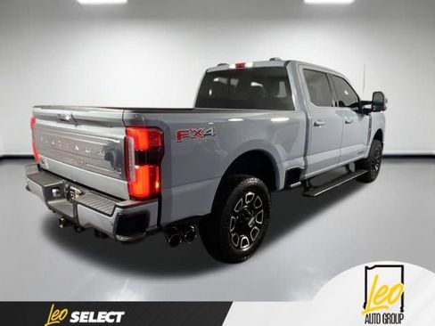 Used 2024 Ford F350 Platinum AWD/4WD image 6
