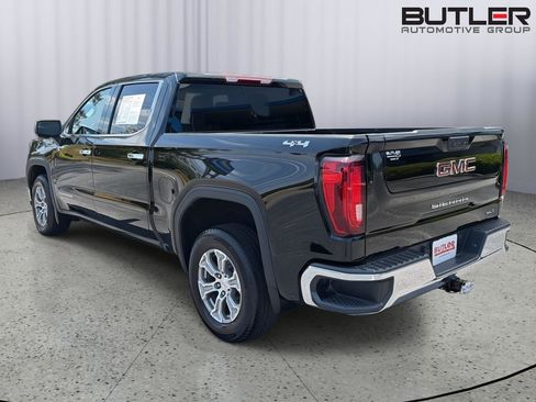 Used 2024 GMC Sierra 1500 SLT AWD/4WD image 4