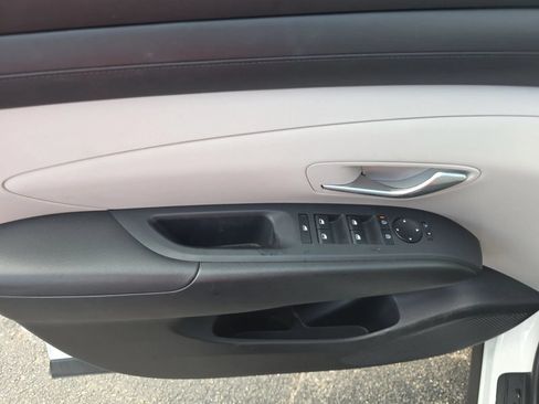 Used 2025 Hyundai Tucson SEL FWD image 6