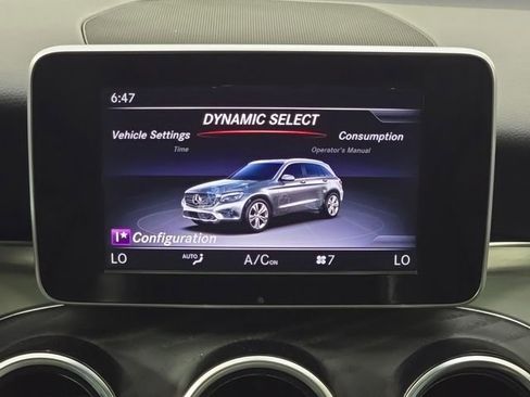 Used 2019 Mercedes-Benz GLC 300 4MATIC image 21
