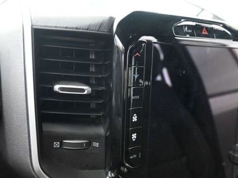 Used 2025 RAM 1500 Big Horn AWD/4WD image 21
