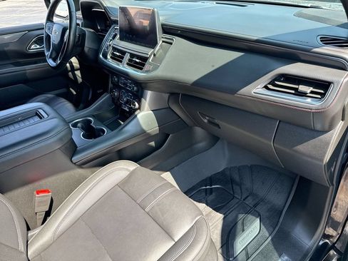 Used 2024 Chevrolet Tahoe RST w/ Luxury Package AWD/4WD image 29
