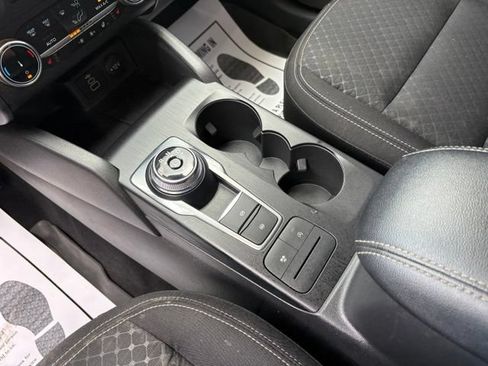 Used 2025 Ford Escape Active w/ Cold Weather Package AWD/4WD image 21