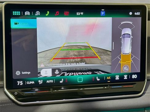 New 2026 Volkswagen Tiguan SE R-Line image 8