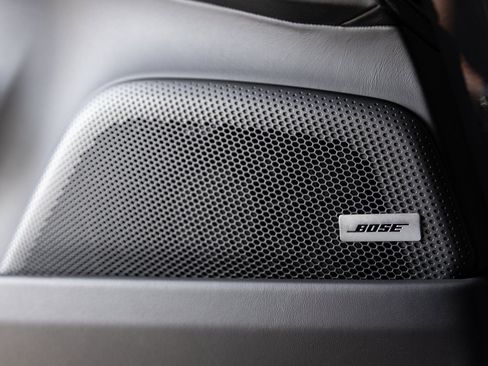 Used 2026 Porsche Panamera image 21