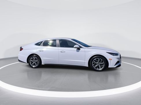 Certified 2022 Hyundai Sonata SEL image 8