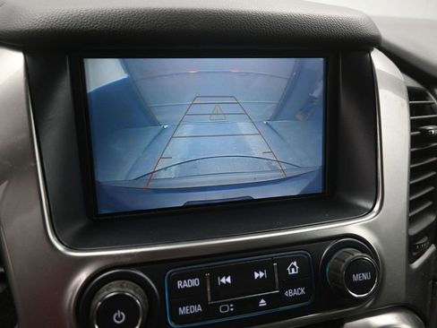 Used 2020 Chevrolet Tahoe LS w/ Enhanced Driver Alert Package image 4