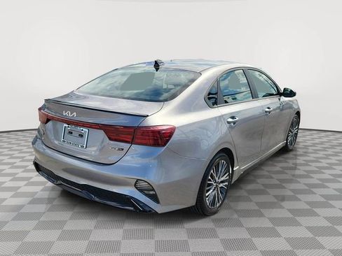 Used 2023 Kia Forte GT-Line w/ GT-Line Premium Package FWD image 5