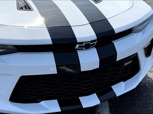 Used 2018 Chevrolet Camaro SS RWD image 28