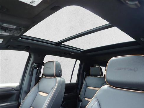 Used 2024 GMC Yukon XL AT4 w/ Max Trailering Package AWD/4WD image 13