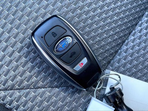 Used 2023 Subaru Forester Sport image 9