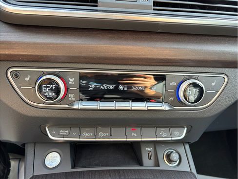 Used 2023 Audi Q5 2.0T Premium AWD/4WD image 31