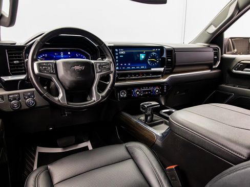 Used 2023 Chevrolet Silverado 1500 RST image 40