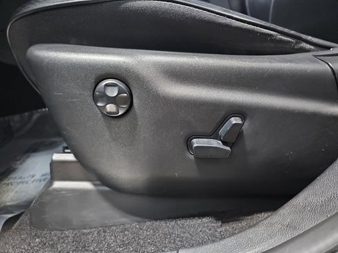 Used 2021 Jeep Grand Cherokee High Altitude image 28