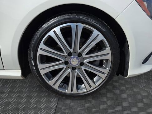 Used 2017 Mercedes-Benz CLA 250 image 36
