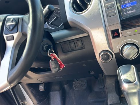 Used 2015 Toyota Tundra TRD Pro AWD/4WD image 24
