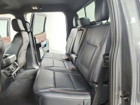 Used 2023 Ford F150 Lariat w/ Equipment Group 502A High image 38