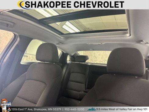 Used 2023 Chevrolet Malibu LT image 5