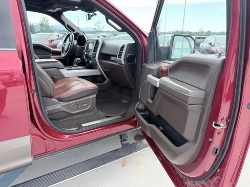 Used 2019 Ford F150 King Ranch w/ Equipment Group 601A Luxury AWD/4WD image 12