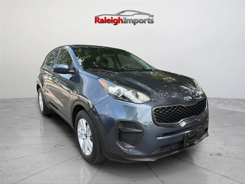 Used 2018 Kia Sportage LX FWD image 4
