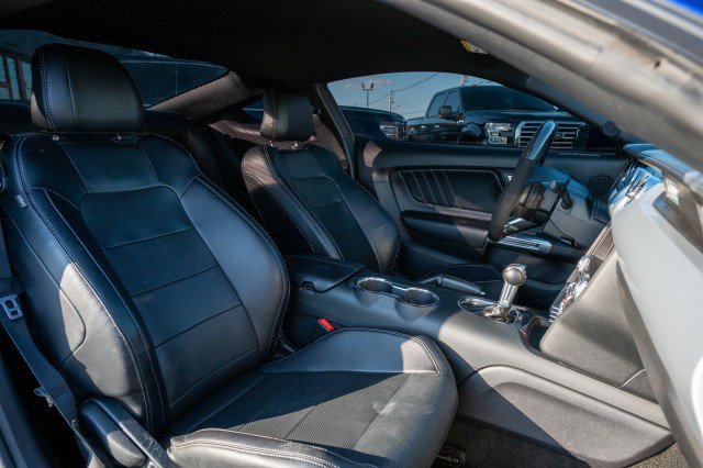 Used 2016 Ford Mustang GT Premium w/ Black Accent Package RWD image 38