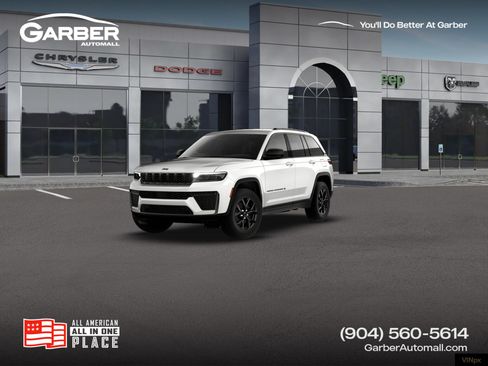 New 2026 Jeep Grand Cherokee Altitude RWD image 1