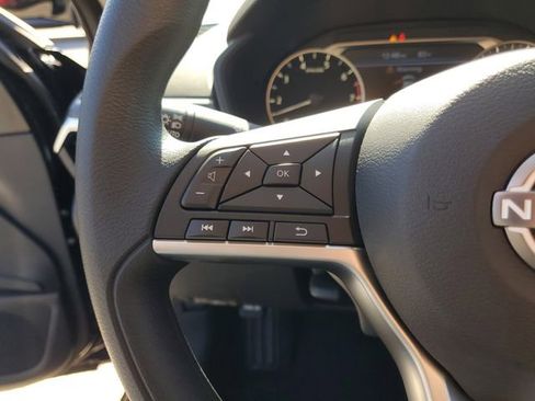 New 2025 Nissan Altima 2.5 SV image 11