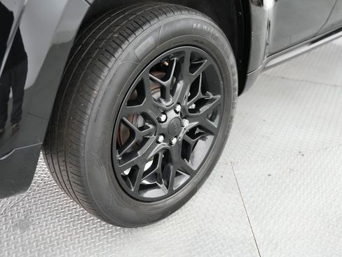 Used 2021 Jeep Grand Cherokee Limited RWD image 58