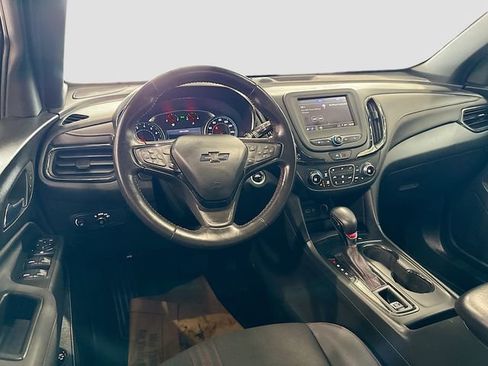 Used 2022 Chevrolet Equinox RS image 22