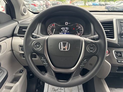 Used 2018 Honda Pilot LX image 14