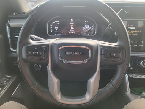 Used 2024 GMC Sierra 2500 Denali image 20